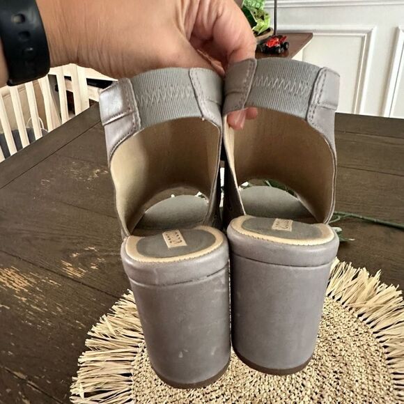 ECCO Gray Leather Peep Toe Block Heel Slingback Ankle Booties sz /41 USA 10-10.5 - Picture 5 of 8